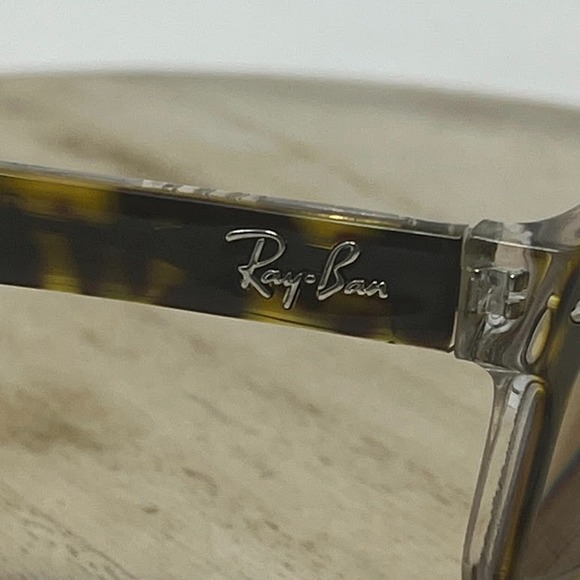 Ray-Ban RB 5286 5082 Tortoise Eyeglasses Frames 51-18 135 Authentic RX - Picture 4 of 7